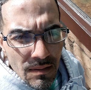 Meet your Posher, Rolando